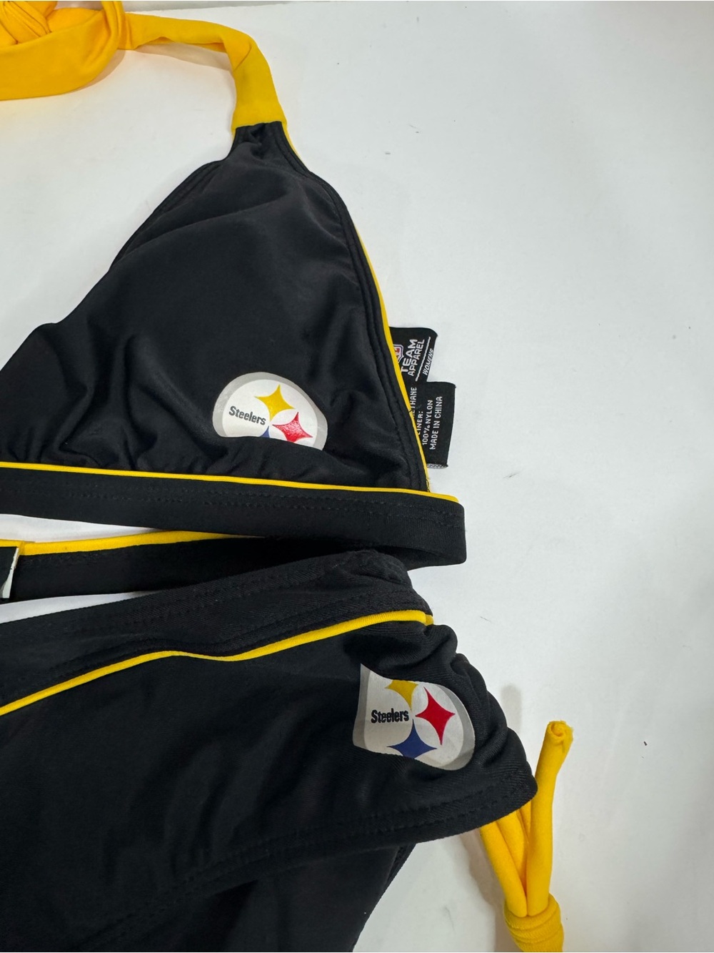 NFL Team Apparel Pittsburgh Steelers Bikini Set - Picture 2 of 6